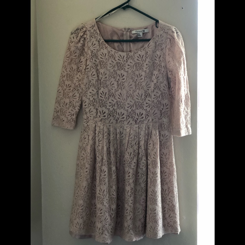 Forever 21 pink lace dress